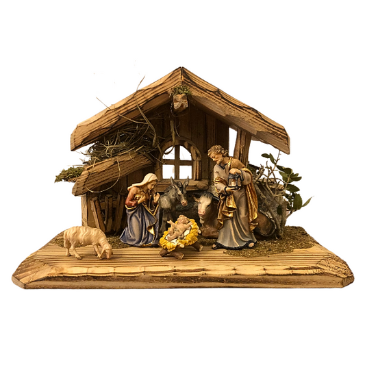 Set de crèche Kostner 8 pièces dans l'étable de Val Gardena